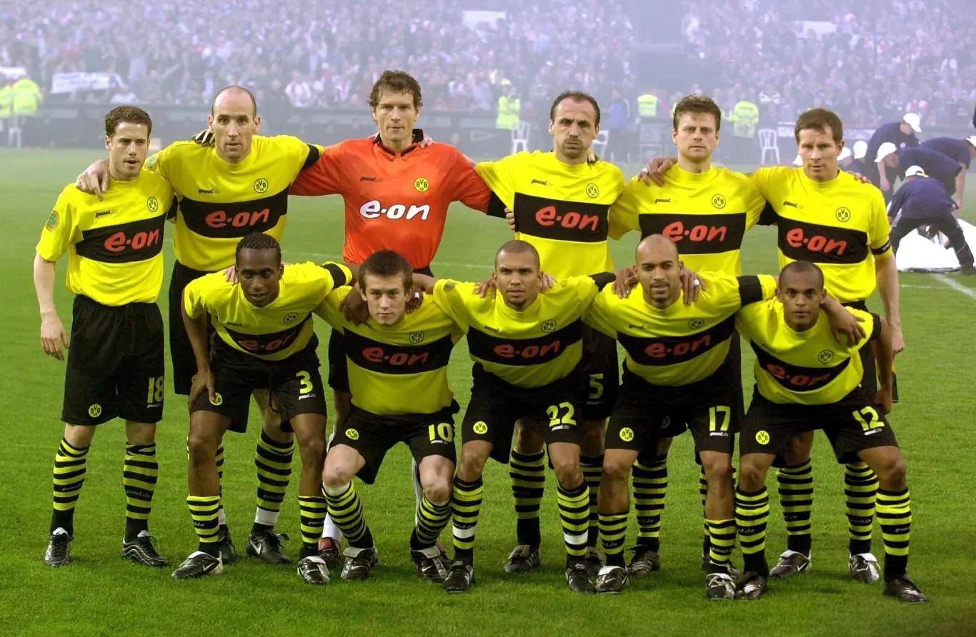 咪咕体育 -关于欧冠今夜走向成谜;多特蒙德远射贴柱;赛场秩序良好;训练强度明显提升的信息